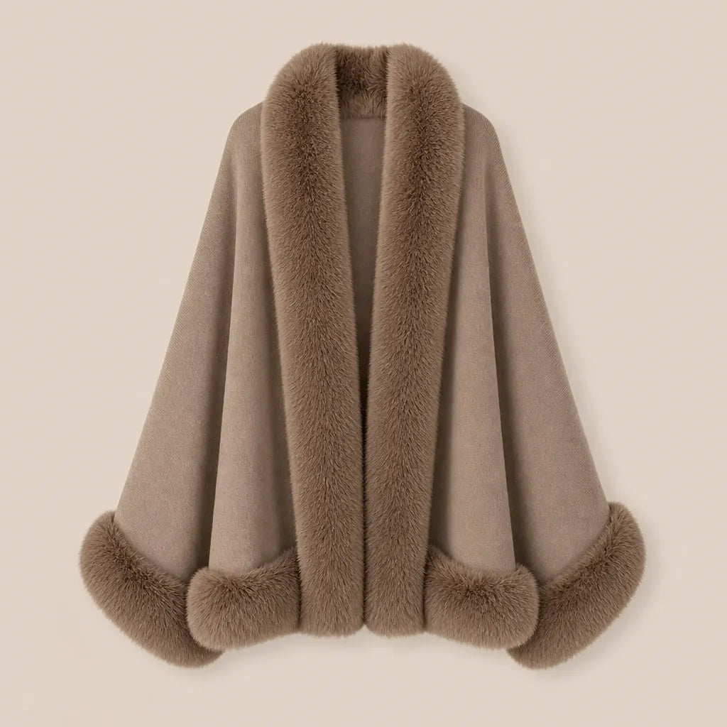 Ton poncho Poncho En Maille Avec Col En Fausse Fourrure