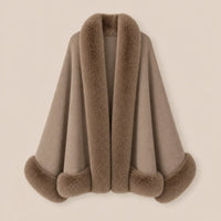 Ton poncho Poncho En Maille Avec Col En Fausse Fourrure
